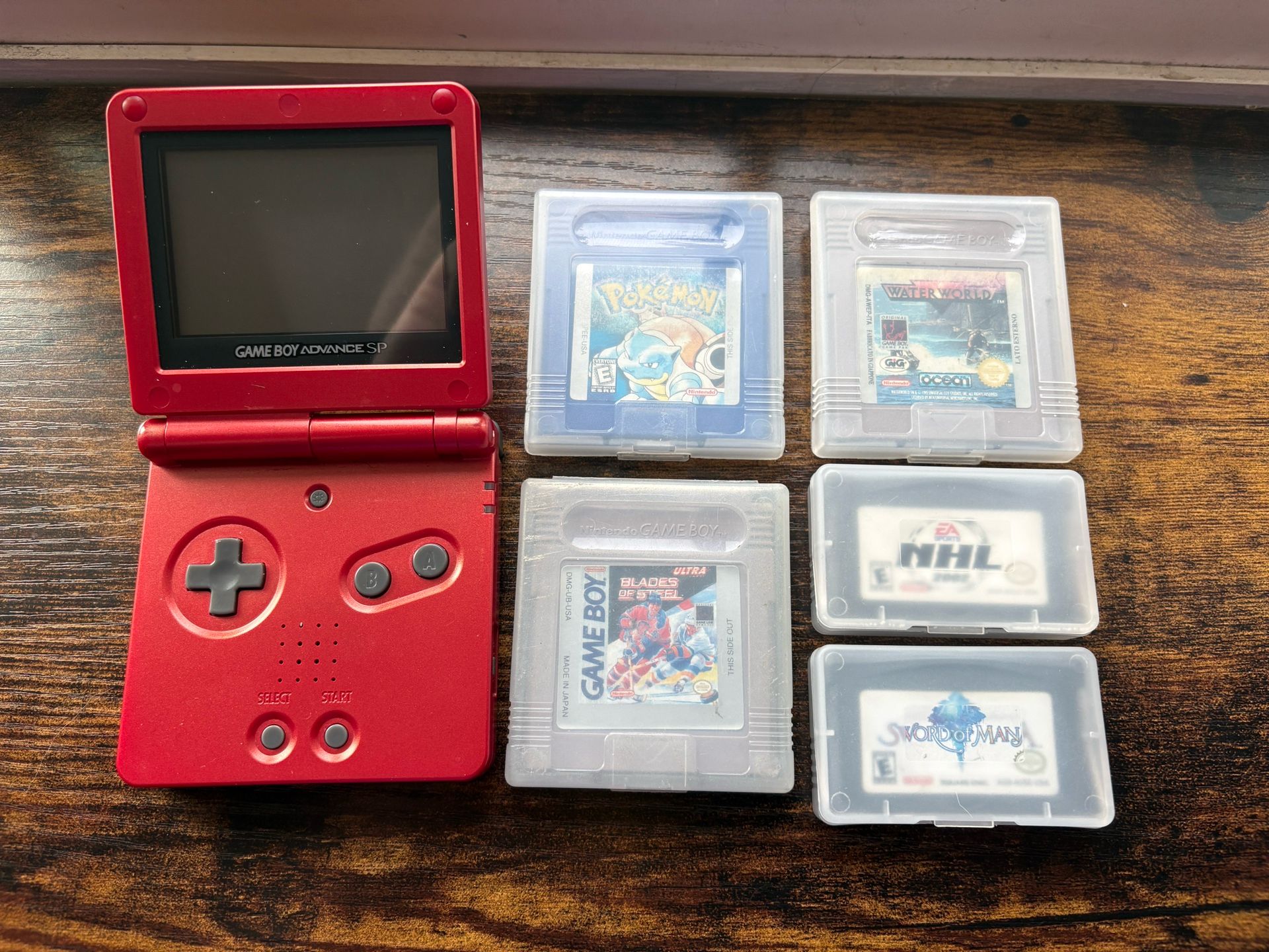 Game Boy Advance SP + Games