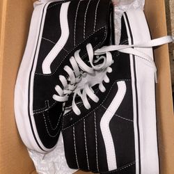 Vans  $35