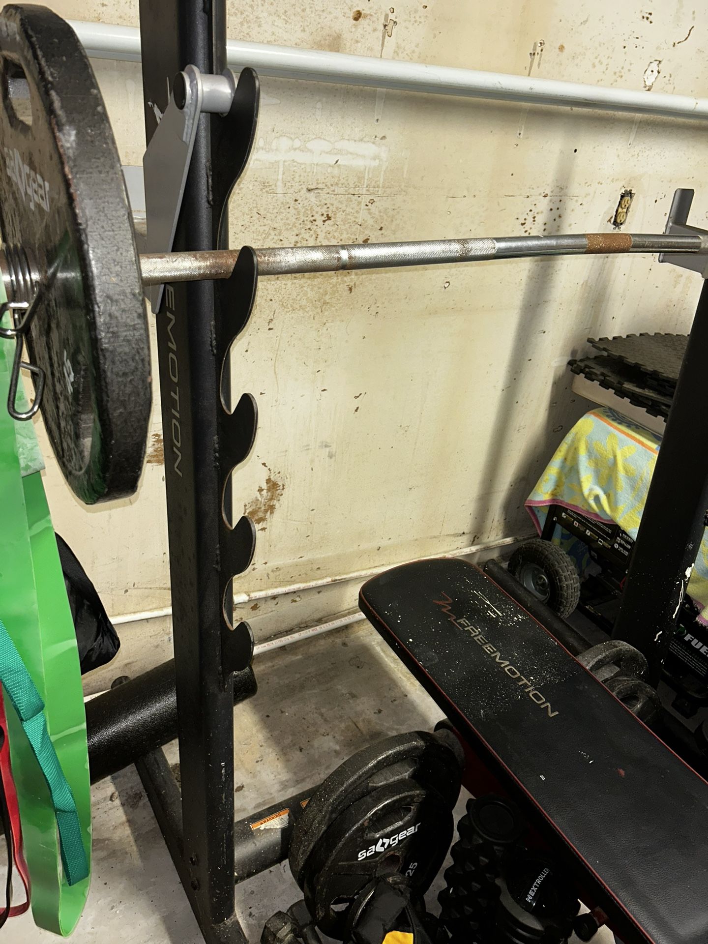 Olympic 45lb Barbell