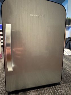 Honeywell Mini Fridge
