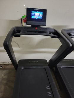 2025 Model Nordictrack Commercial 1250 treadmill- 12% max incline  - 1100$
