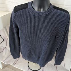 Banana Republic Men's Sweater Size M