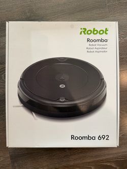 iRobot Roomba 692 Robot Vacuum