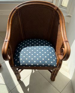 4 Rattan chairs