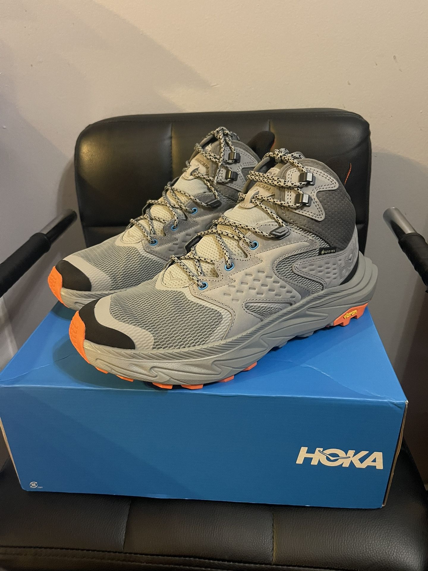 Hoka Anacapa 2 MID GTX Hiking Size 8D Men’s $100