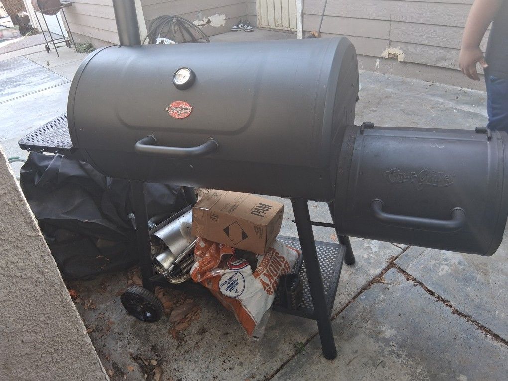 Grill/smoker