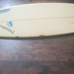 Surfboard 