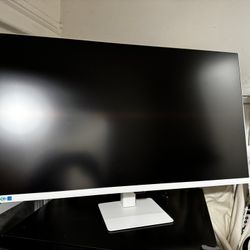Samsung 32” 4k UHD Computer Monitor
