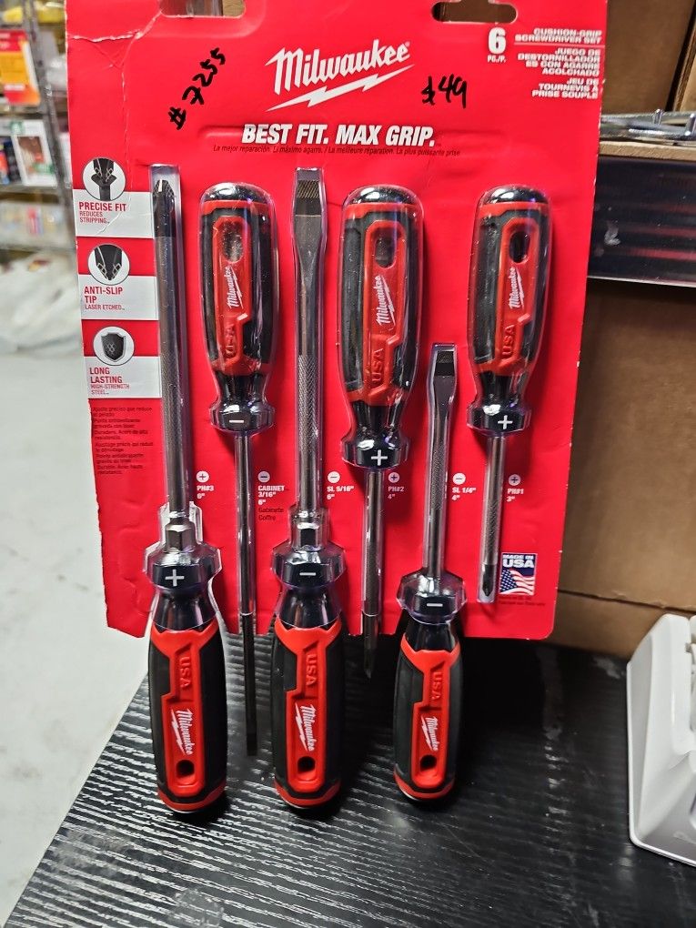 Milwaukee
Screwdriver Set with Cushion Grip (6 Piece)