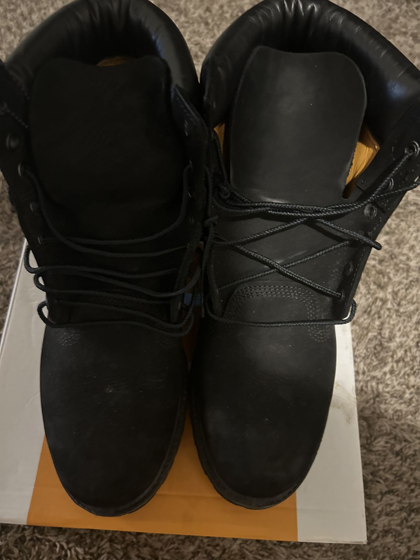 Black Timberland Size 9 1/2