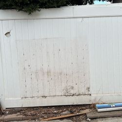 Set Of Vinyl Gates