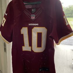 Nike On Field Men’s Washington Redskins Jersey. Nice
