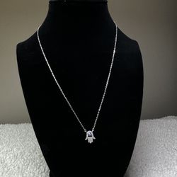 Silver Chain Hand Of Fatima
