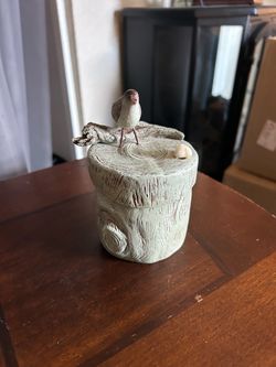 Decorative Bird on Tree Stump  Box