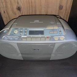 Sony boombox
