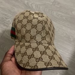Louis Vuitton Hat for Sale in Atlanta, GA - OfferUp