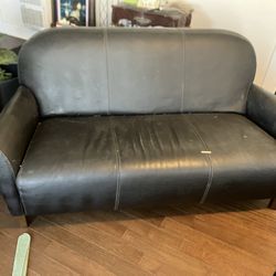 Black Leather Couch 