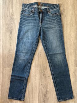 Slim straight jeans