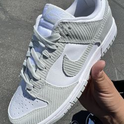 Nike Dunk Low Light Silver Corduroy Women’s Size 7.5