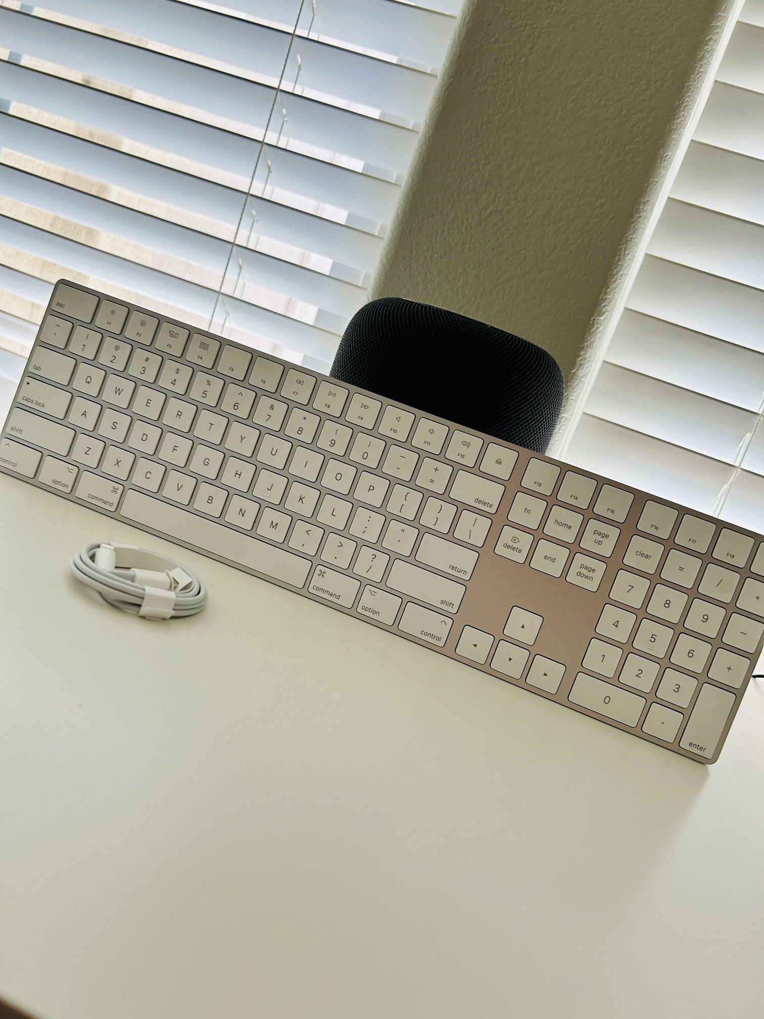 Apple Magic Keyboard 2 W/Numeric Keypad ! Brand New Opened Box Retail $150 Asking $100