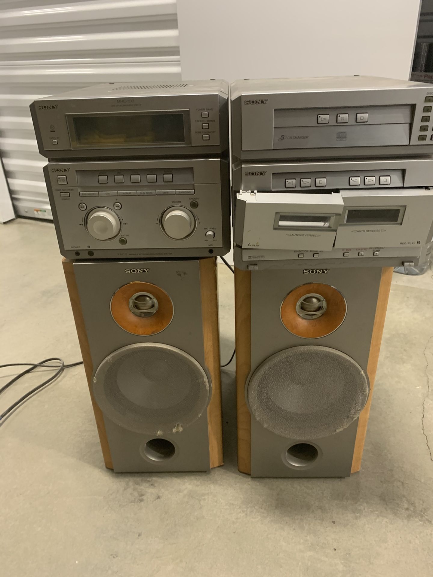 Sony Stereo