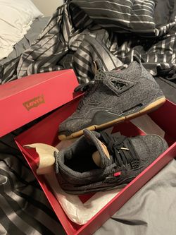 Black denim Levi 4s (blank tag)