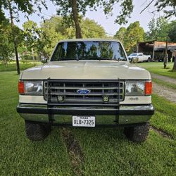 1990 Ford Bronco