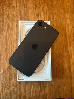 iPhone 16e - 128GB - Unlocked