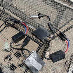 9005 Headlight Bulbs 