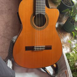 Española Guitar