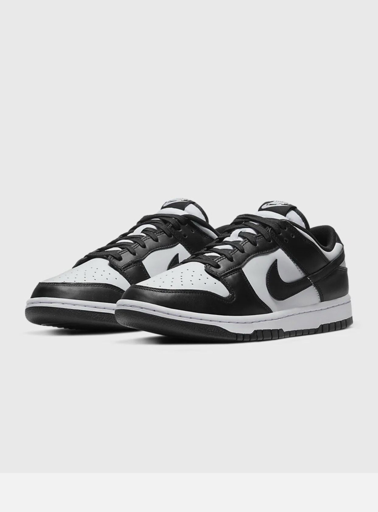 Nike Dunk “Panda”