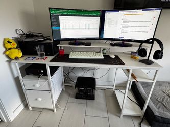 Computer Office Desk / Escritorio