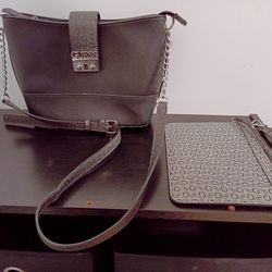 Guess Purse + Wallet (2 in 1 Offer)