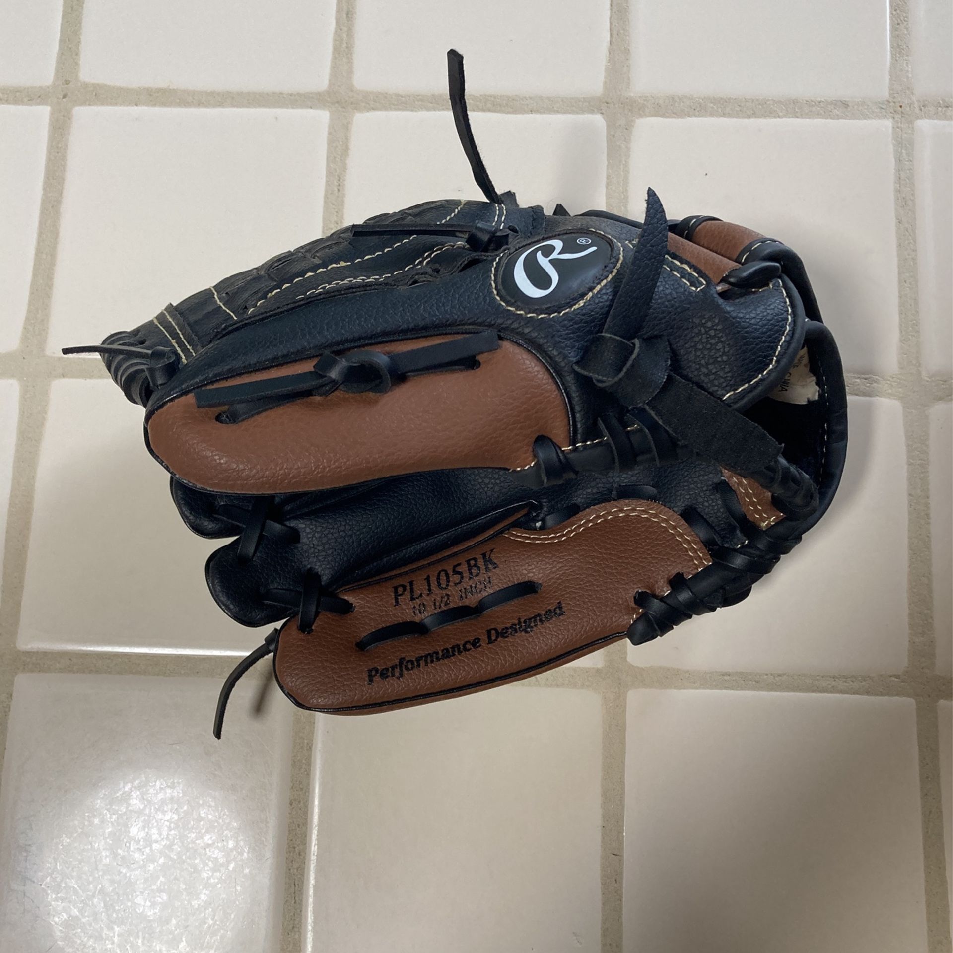 Youth Rawlings Starter Glove Left Handed Throw