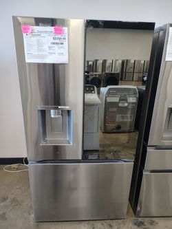 LG LRYKC2606S Counter-Depth French Door Refrigerator