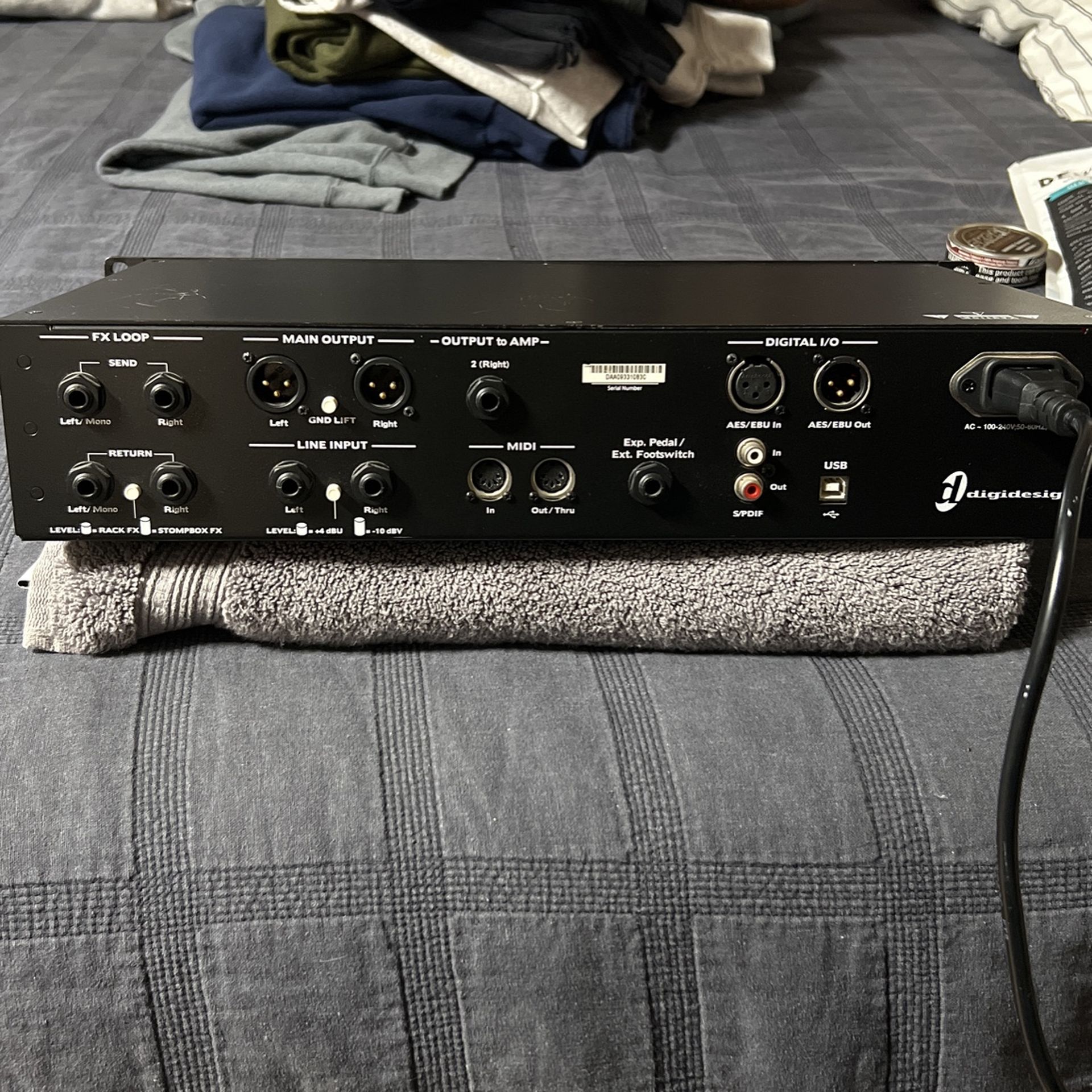 Avid Eleven Rack Guitar MultiEffects Processor and Pro Tools Interface