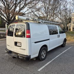 05 Chevy Express 1500