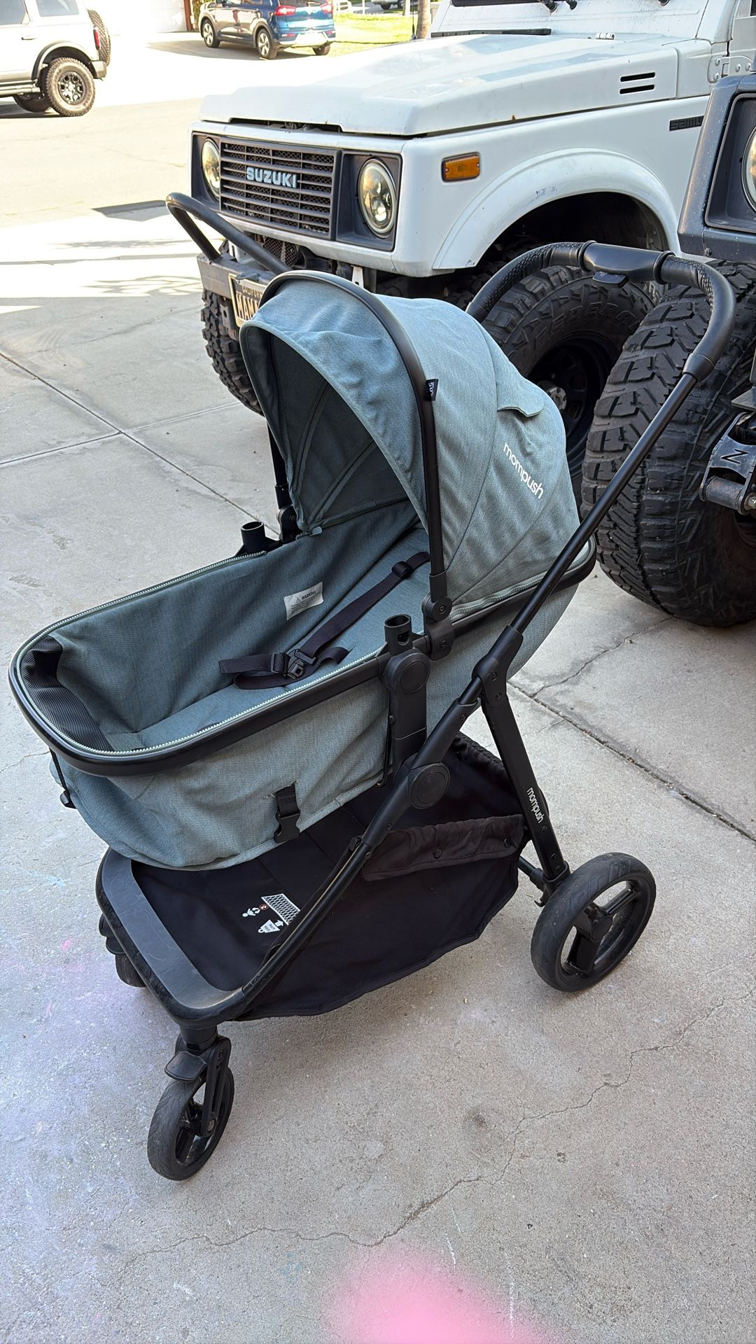 STROLLER