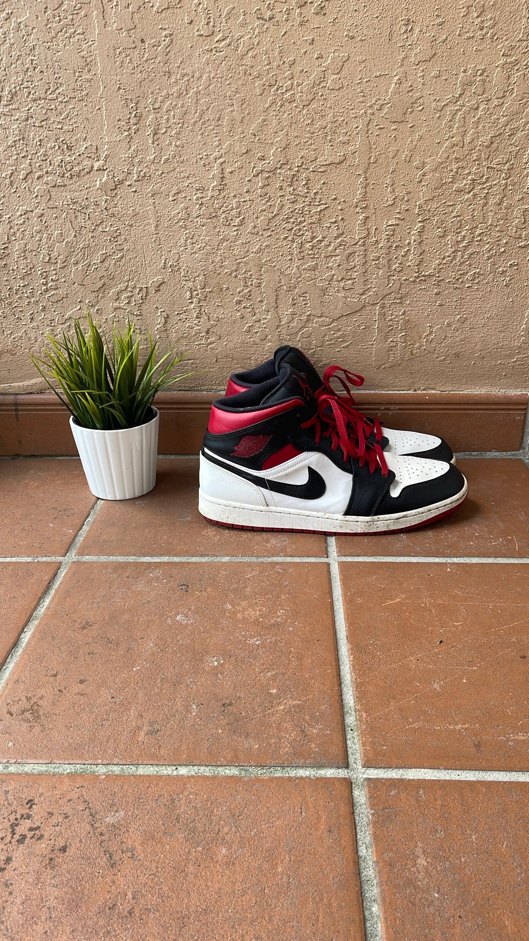 Mens Air Jordan 1 Used Size 13 $50