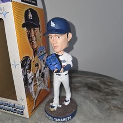 Dodgers Bobblehead Yoshinobu Yamamoto New
