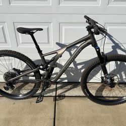 Specialized Stump-jumper Comp Alloy (2022)