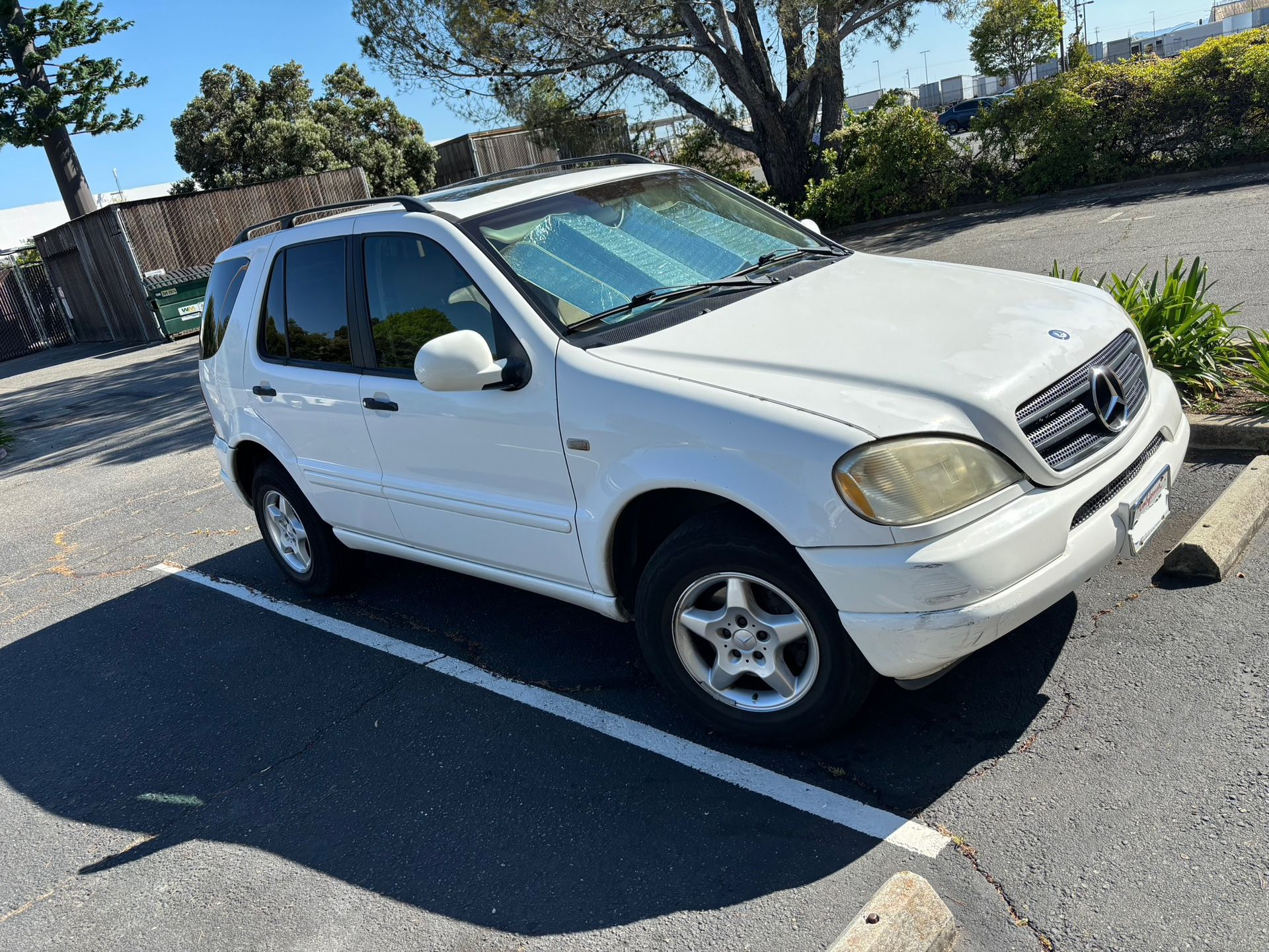 2000 Mercedes-Benz M-Class