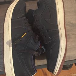 Jordan 1 Low East side Gold Out The Mud Size 9