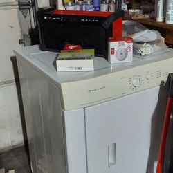 Frigidaire Gas Dryer 