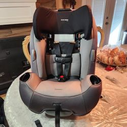 Safety First Carseat