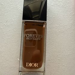 Dior Foundation 8N