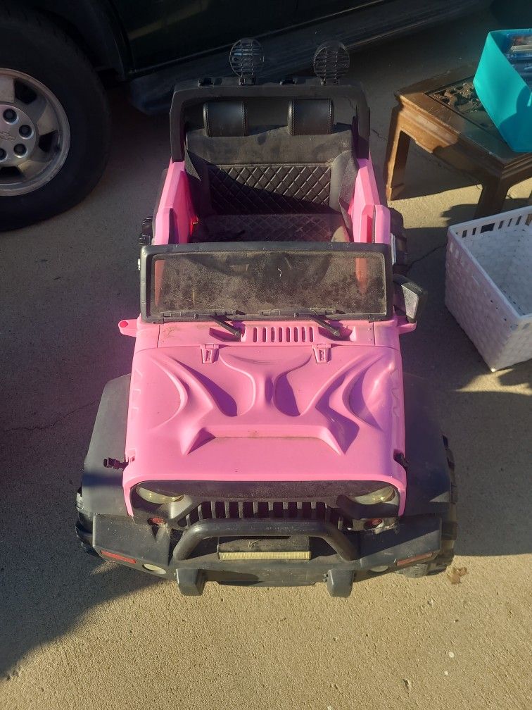 Barbie Jeep