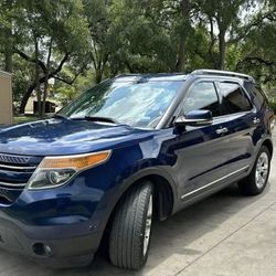 2012 Ford Explorer