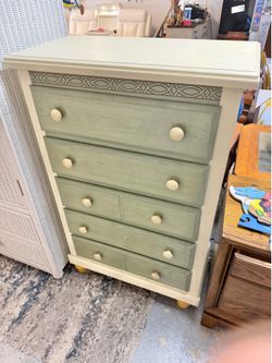 Chest dresser