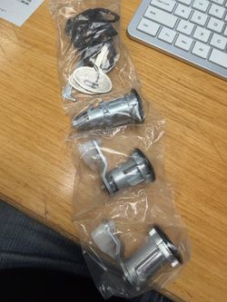 Lmr lock cylinder for 79-93 mustang
